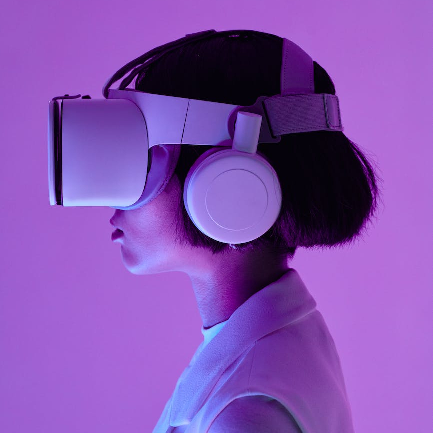 20 Must-Try AI Hacks for Marketers